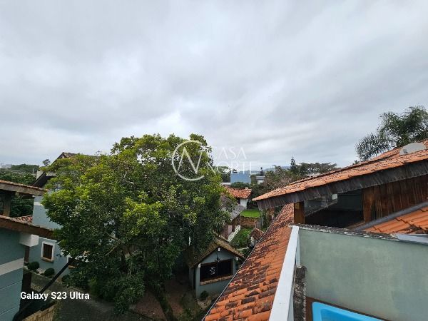 Casa de Condomínio à venda com 3 quartos, 218m², 1 suíte, 1 vaga, Rua Doutor Pio Ângelo no bairro Ipanema em Porto Alegre
