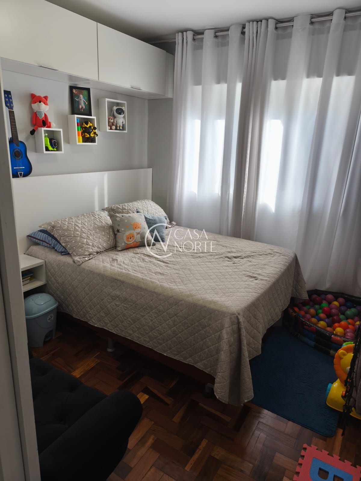 Apartamento à venda com 2 quartos, 62m², 1 vaga, Rua Banco da Província no bairro Santa Tereza em Porto Alegre