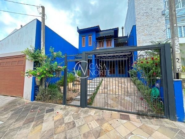 Casa à venda com 3 quartos, 18600m², 1 suíte, 2 vagas, Rua Fabiana Kila de Ávila no bairro Hípica em Porto Alegre