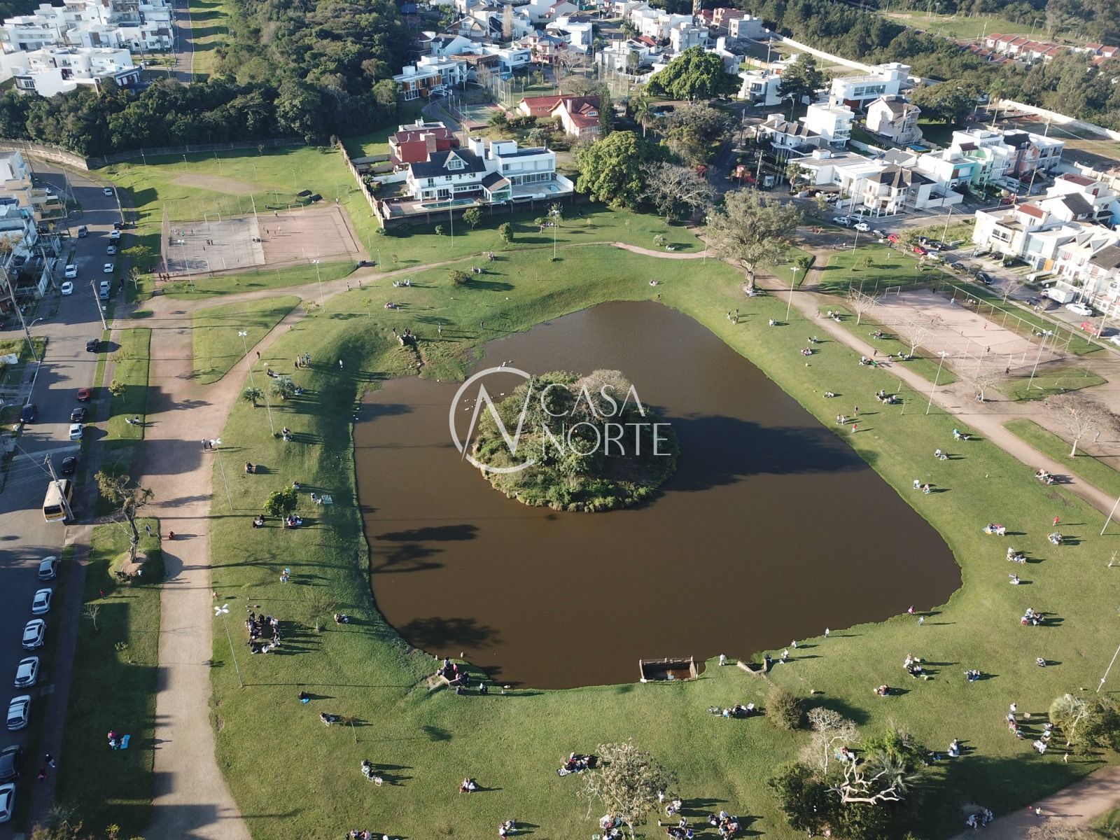 Terreno à venda  com 178m², Rua Jean Vardaramatos no bairro Hípica em Porto Alegre