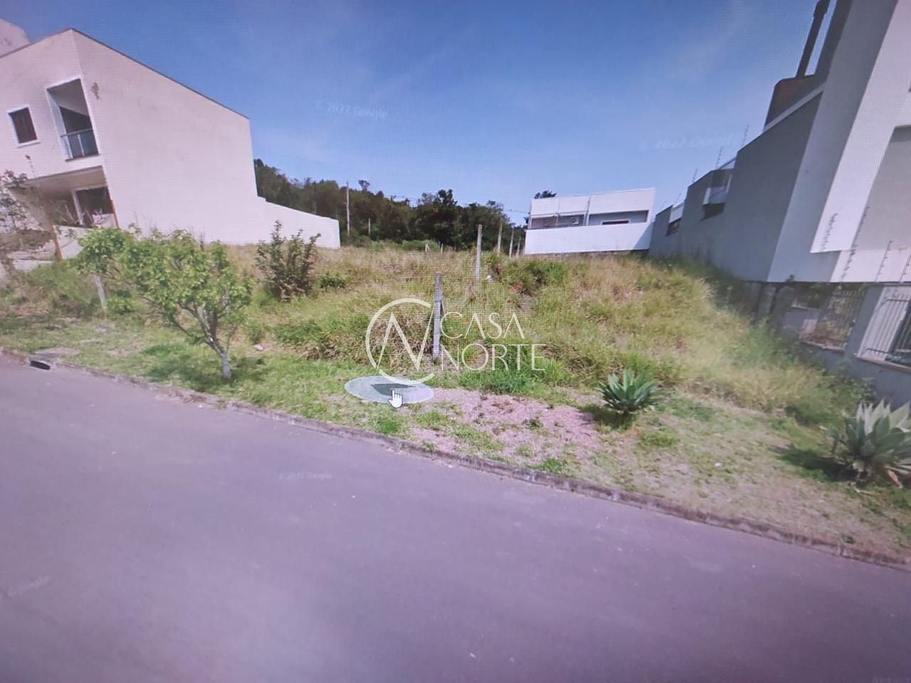 Terreno à venda  com 200m², Rua Claudio da Silva Pinto no bairro Guarujá em Porto Alegre