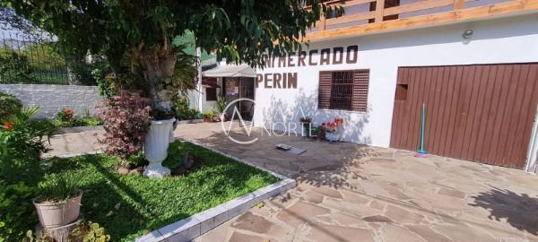 Casa à venda com 4 quartos, 200m², Rua Rubem Pereira Torelly no bairro Restinga em Porto Alegre