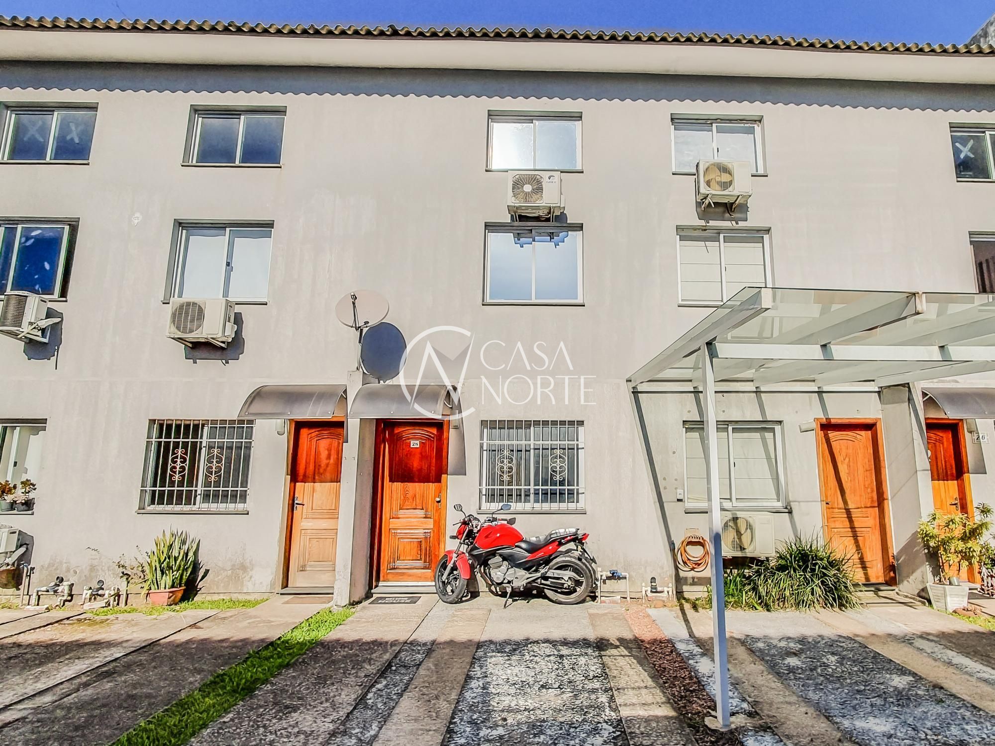 Casa de Condomínio à venda com 3 quartos, 80m², 1 suíte, 1 vaga, Rua Dorival Castilhos Machado no bairro Aberta dos Morros em Porto Alegre