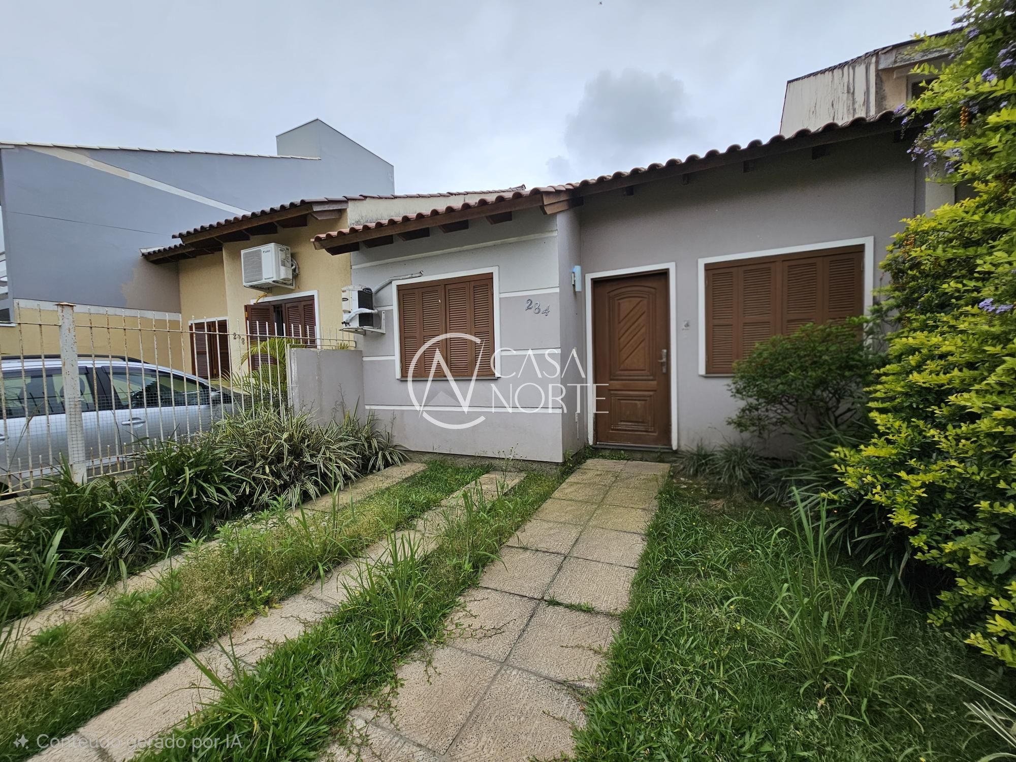 Casa à venda com 2 quartos, 79m², 1 suíte, 1 vaga, Rua Constantino Fernando Onorato Bottin no bairro Hípica em Porto Alegre