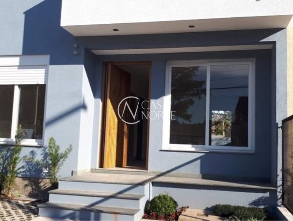 Casa de Condomínio à venda com 3 quartos, 70m², 2 vagas, Rua Criciuma no bairro Guarujá em Porto Alegre