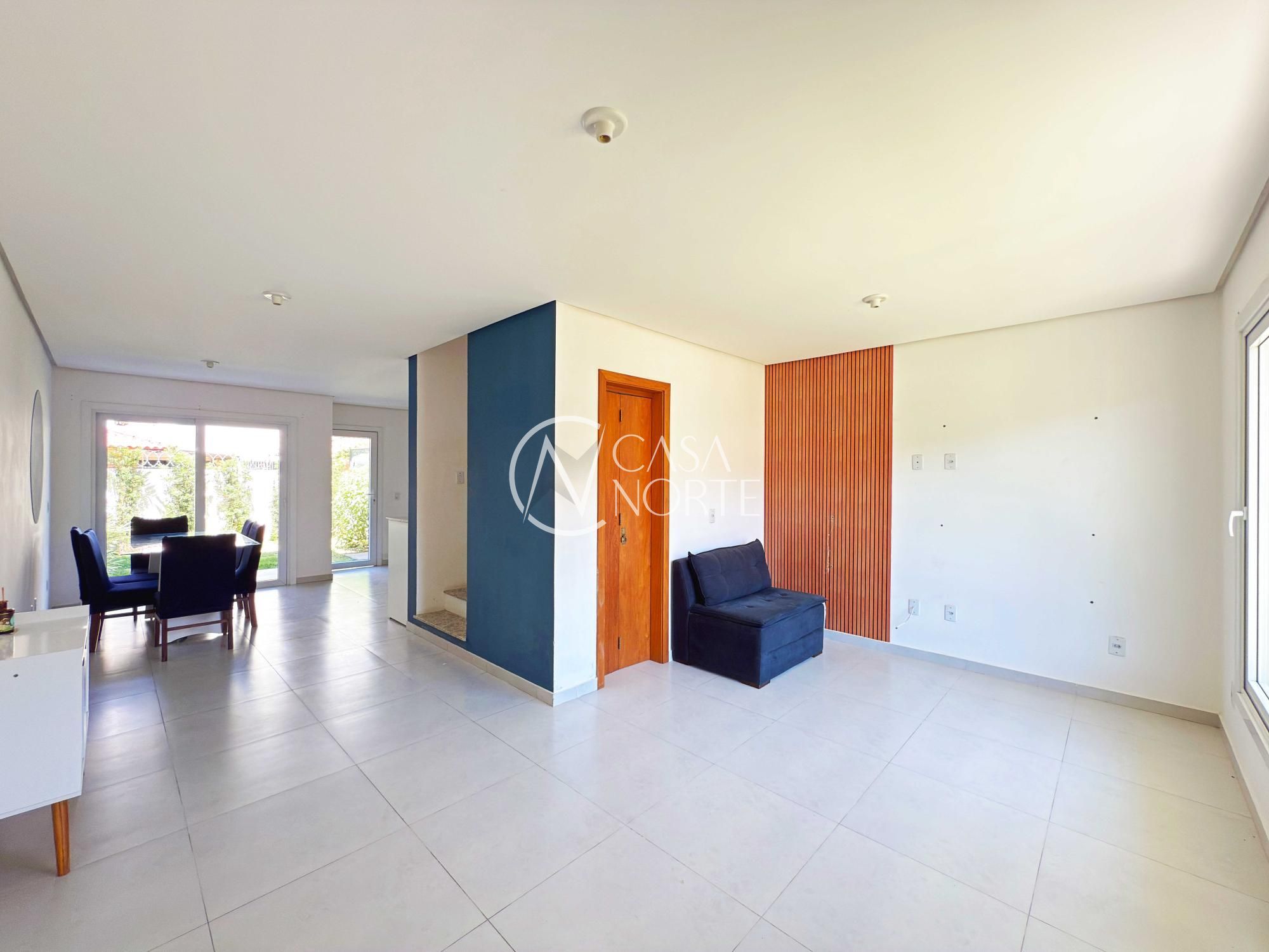 Casa à venda com 3 quartos, 121m², 1 suíte, 2 vagas, Rua Pau-Brasil no bairro Hípica em Porto Alegre