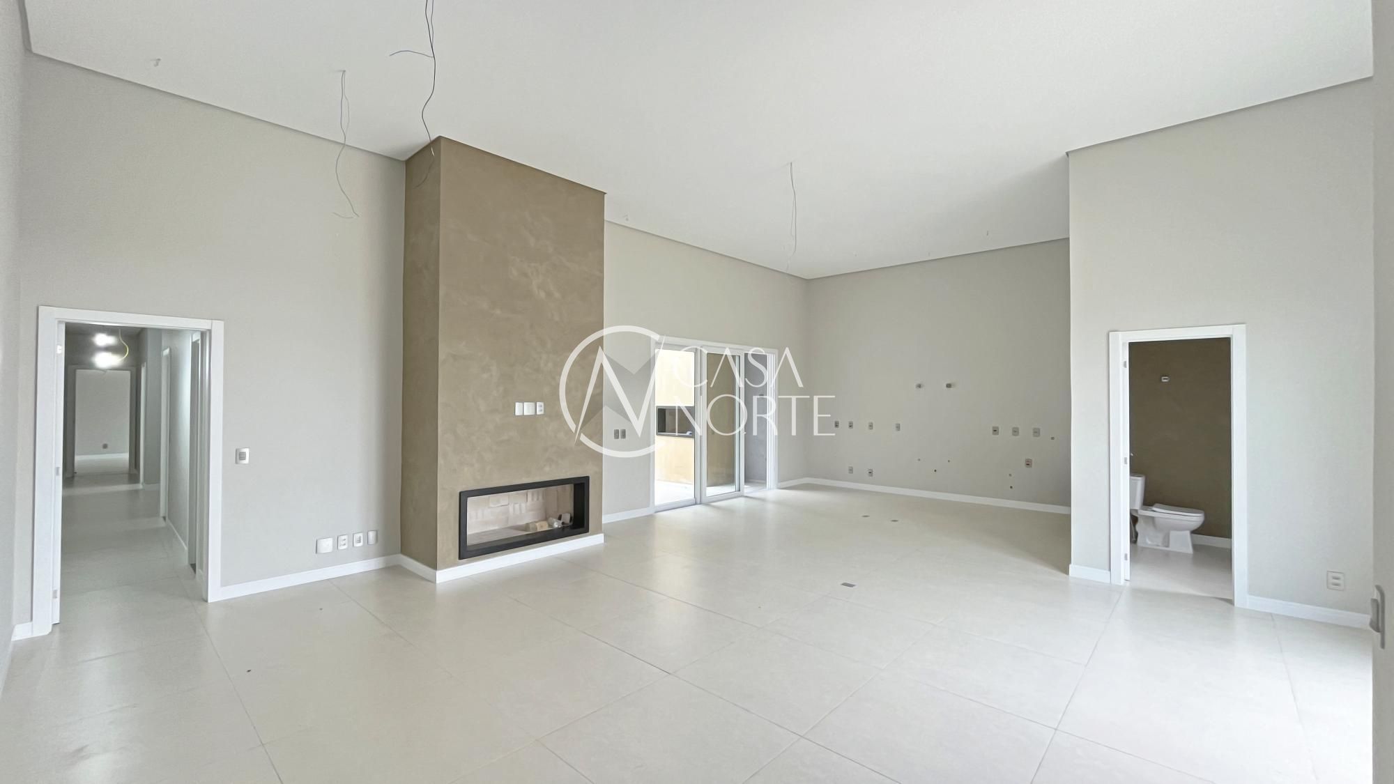 Casa de Condomínio à venda com 3 quartos, 174m², 3 suítes, 3 vagas, Rua Francisco Solano Borges no bairro Hípica em Porto Alegre