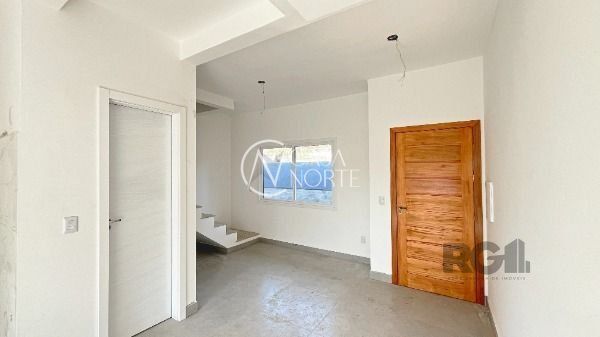 Casa de Condomínio à venda com 2 quartos, 70m², 1 vaga, Rua Sebastião Wolf no bairro Nonoai em Porto Alegre