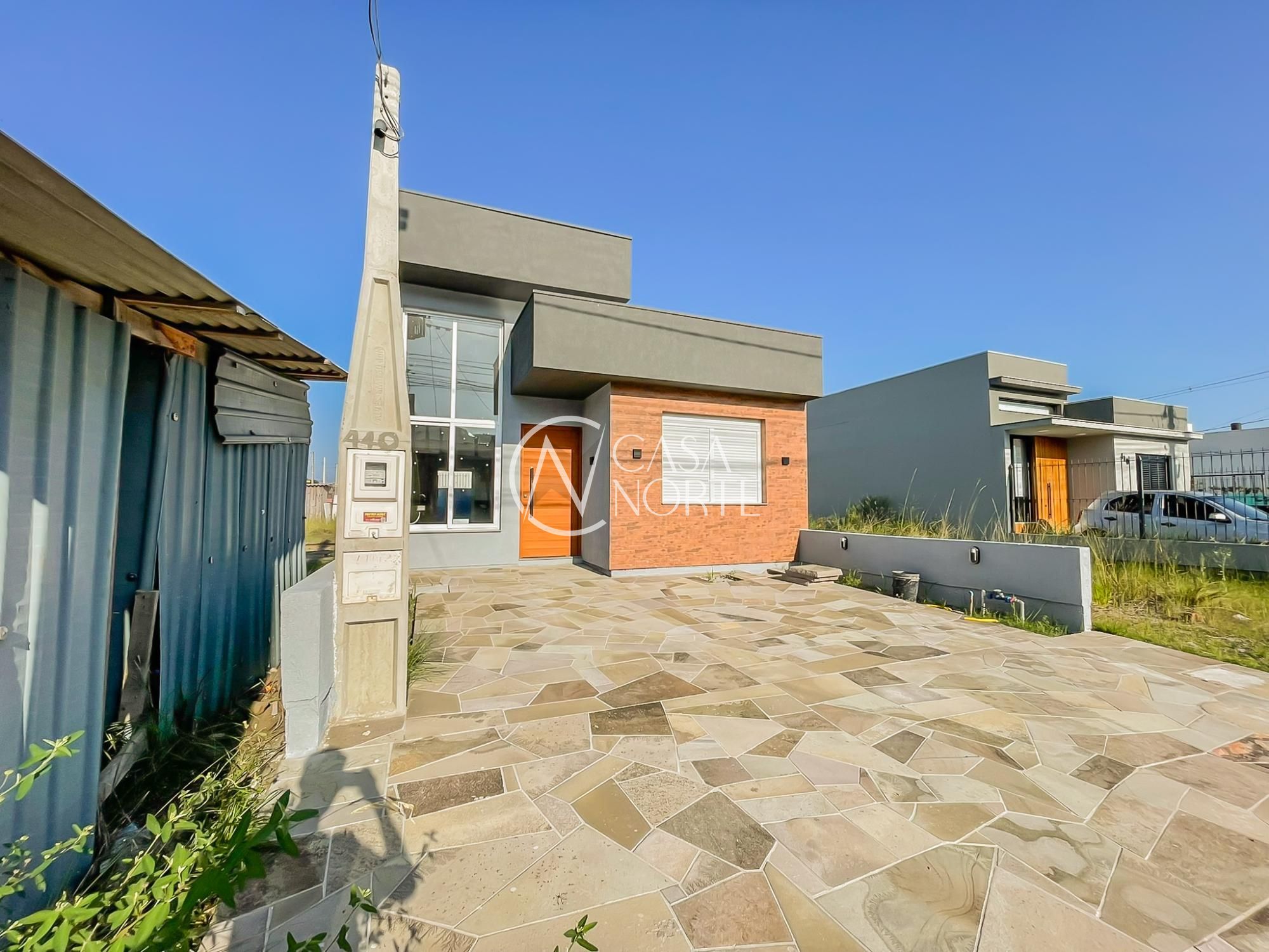 Casa à venda com 3 quartos, 87m², 1 suíte, 2 vagas, Rua Jorge Babot Miranda no bairro Hípica em Porto Alegre