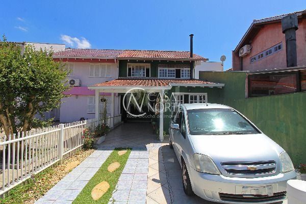 Casa à venda com 3 quartos, 140m², 1 suíte, 3 vagas, Juca Batista no bairro Ipanema em Porto Alegre