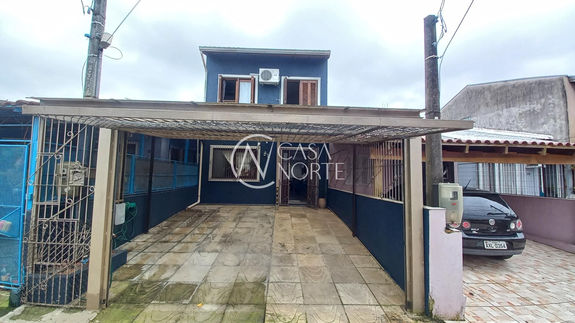 Casa à venda com 3 quartos, 106m², 1 suíte, 2 vagas, Rua Elmo Born no bairro Hípica em Porto Alegre