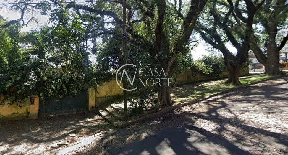 Terreno à venda  com 1214m², Avenida Jacuí no bairro Cristal em Porto Alegre