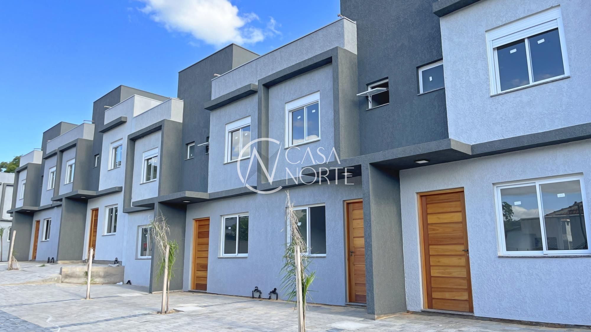 Casa de Condomínio à venda com 2 quartos, 59m², 1 suíte, 1 vaga, Rua Miguel Ascoleze no bairro Vila Nova em Porto Alegre