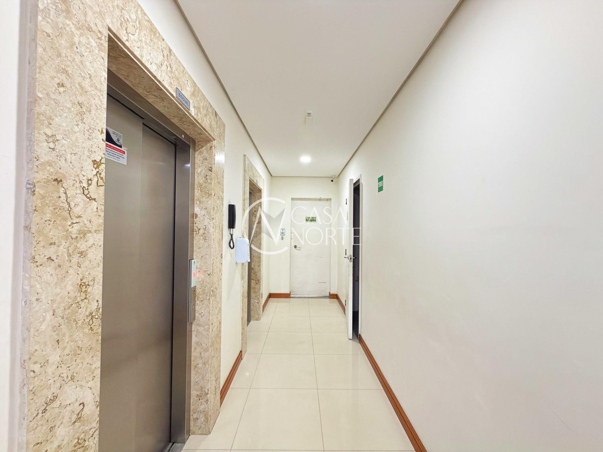 Apartamento à venda com 3 quartos, 76m², 1 suíte, 1 vaga, Travessa Escobar no bairro Camaquã em Porto Alegre