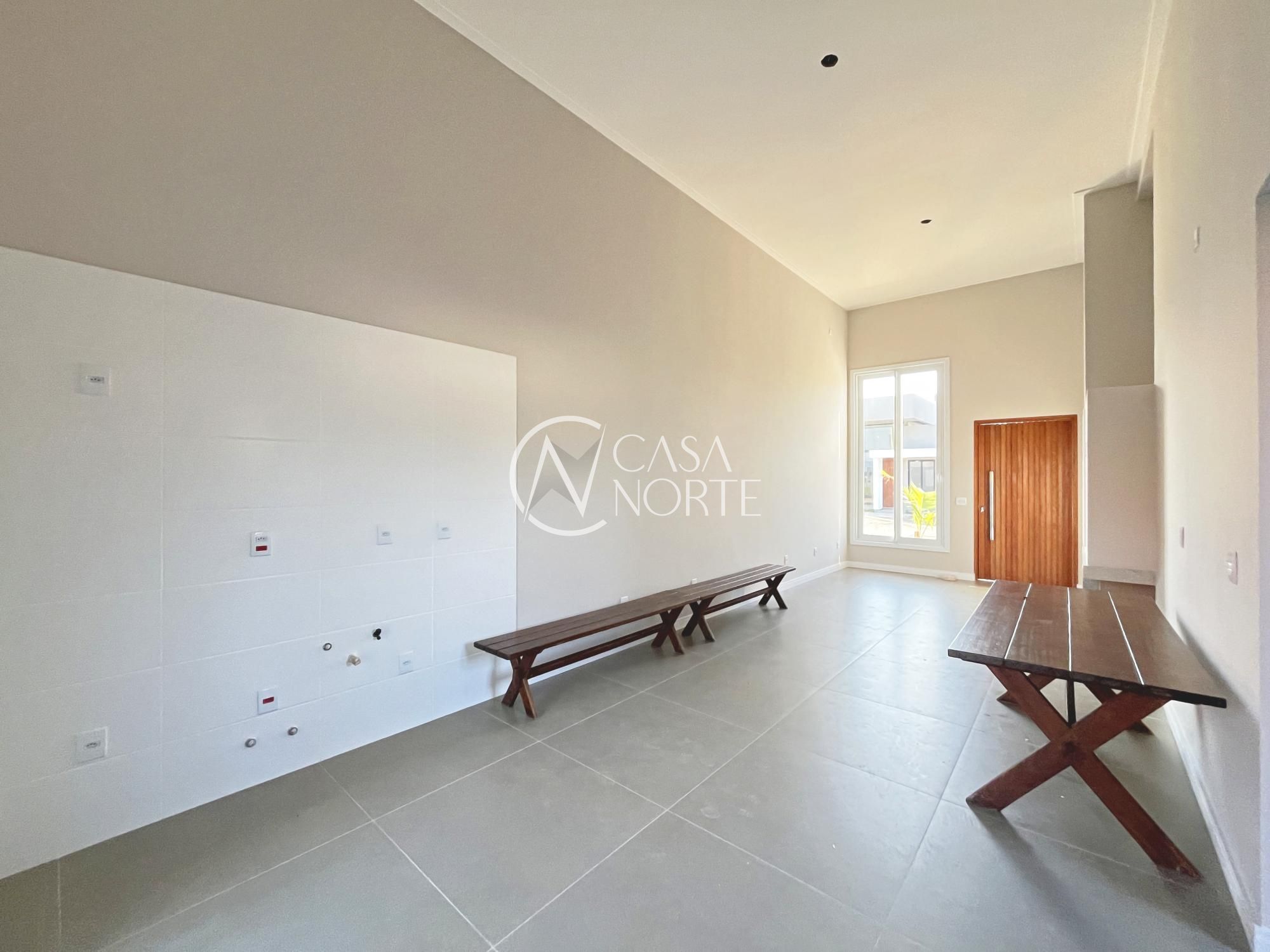 Casa de Condomínio à venda com 3 quartos, 97m², 1 suíte, 2 vagas, Avenida Juca Batista no bairro Hípica em Porto Alegre