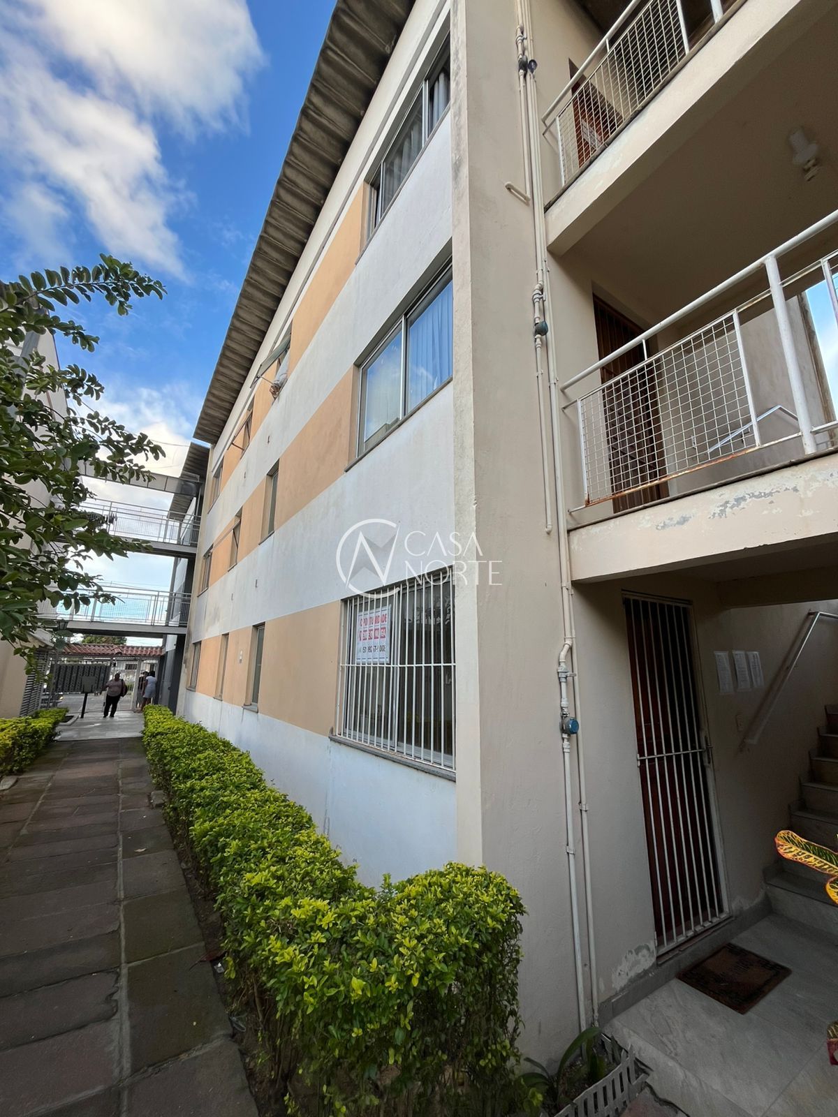 Apartamento à venda com 2 quartos, 42m², 1 vaga, Estrada Barro Vermelho no bairro Restinga em Porto Alegre