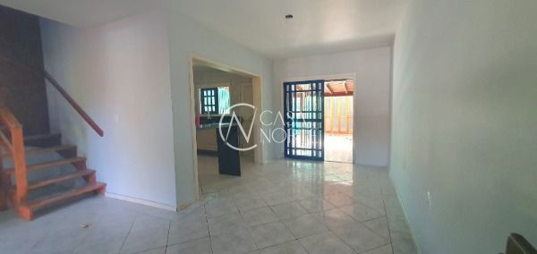 Casa à venda com 3 quartos, 146m², 1 suíte, 2 vagas, Rua Constantino Fernando Onorato Bottin no bairro Hípica em Porto Alegre