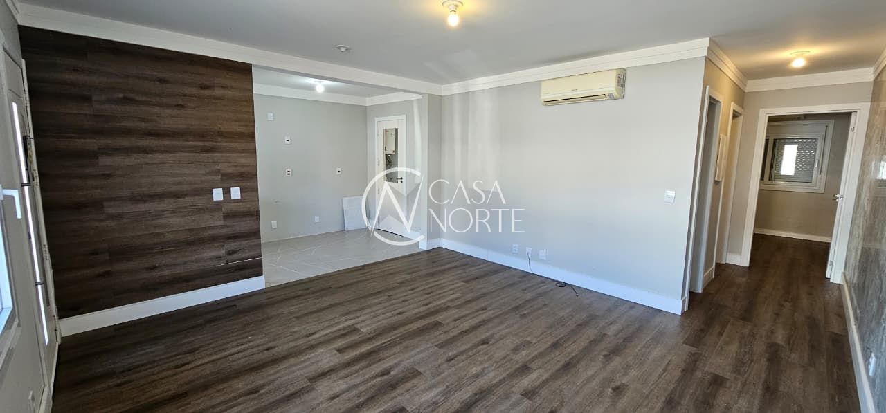 Casa à venda com 2 quartos, 85m², 1 suíte, 2 vagas, Rua Corticeira no bairro Hípica em Porto Alegre