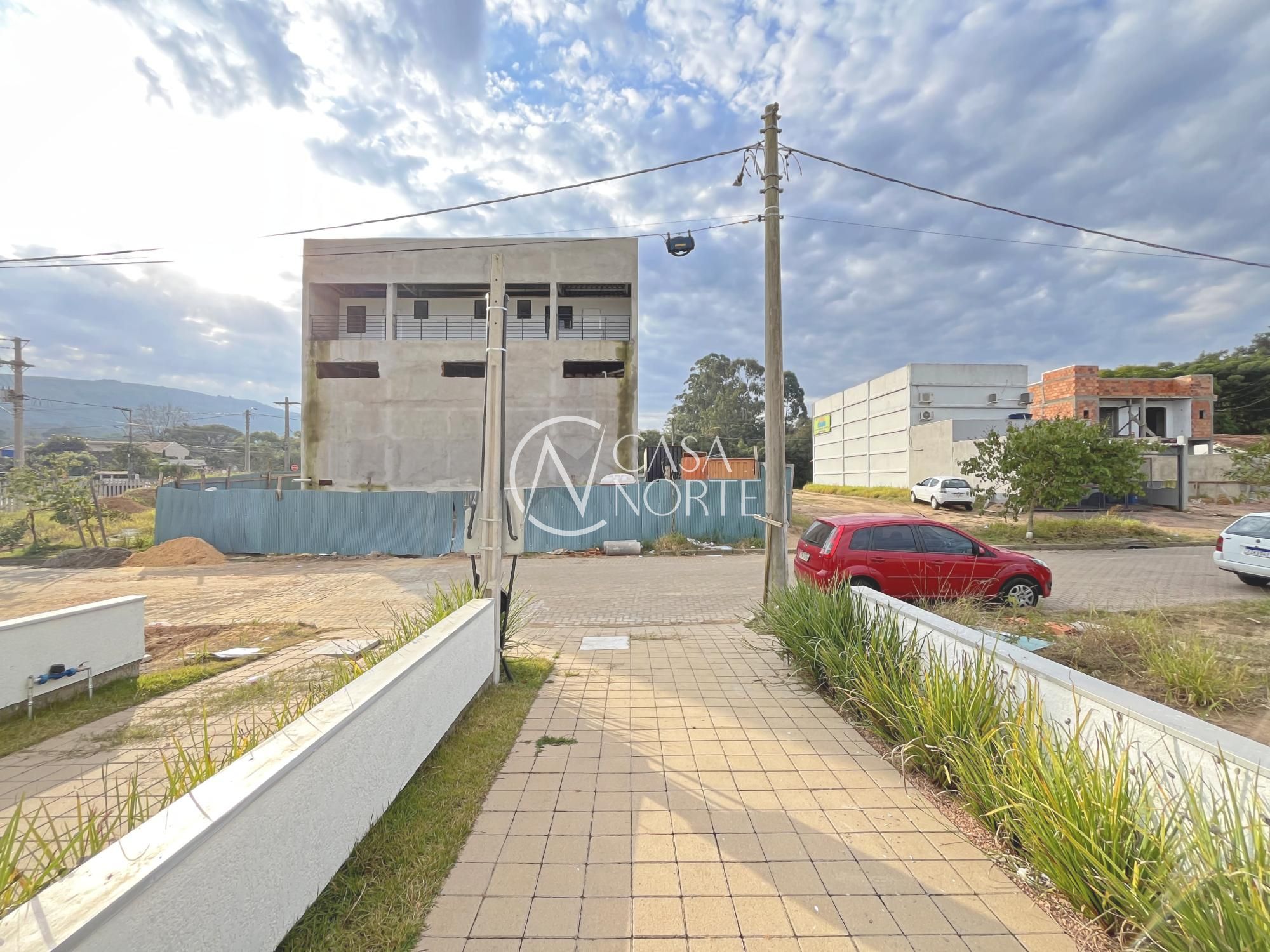 Casa à venda com 2 quartos, 81m², 2 suítes, 1 vaga, Rua Miguel Castro da Silva no bairro Hípica em Porto Alegre