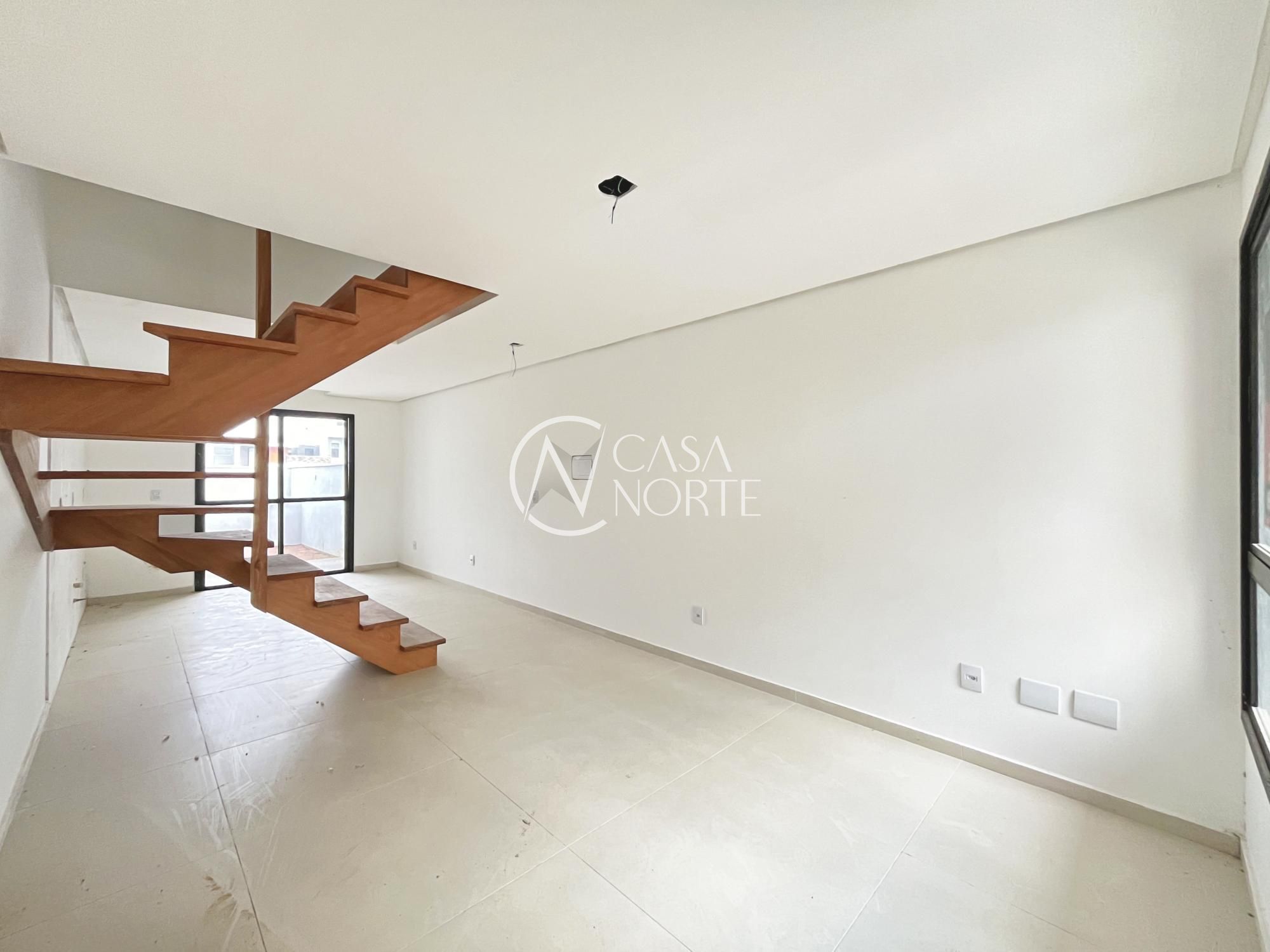 Casa à venda com 2 quartos, 81m², 2 suítes, 1 vaga, Rua Miguel Castro da Silva no bairro Hípica em Porto Alegre