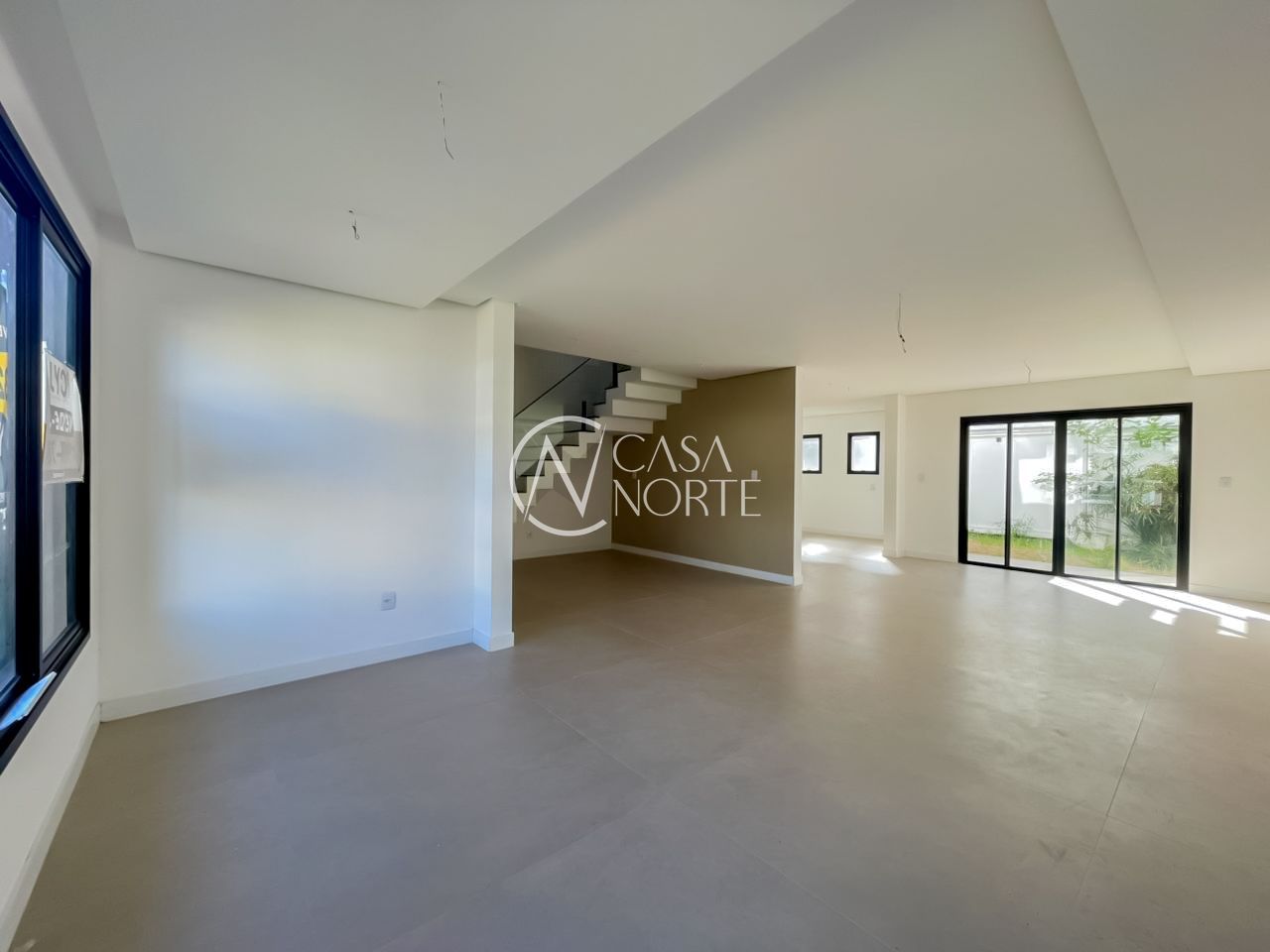 Casa de Condomínio à venda com 3 quartos, 147m², 3 suítes, 2 vagas, Rua Sinai no bairro Ipanema em Porto Alegre