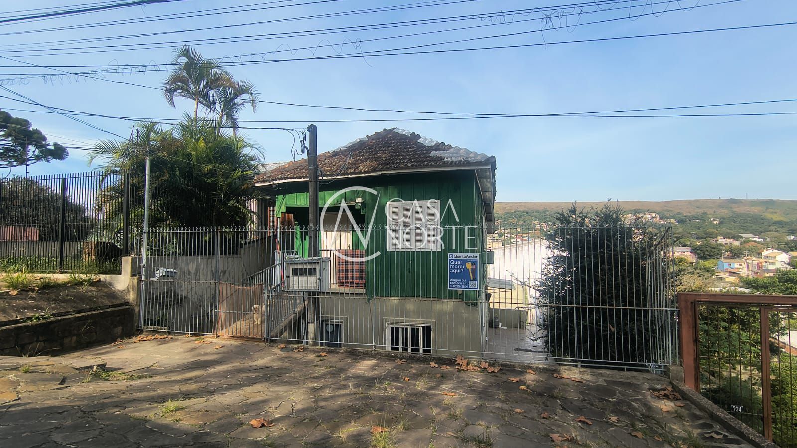 Casa à venda com 5 quartos, 100m², Rua Octávio de Souza no bairro Nonoai em Porto Alegre