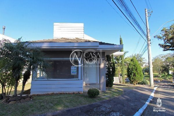 Casa de Condomínio à venda com 3 quartos, 280m², 1 suíte, 5 vagas, Rua Francisco Solano Borges no bairro Aberta dos Morros em Porto Alegre