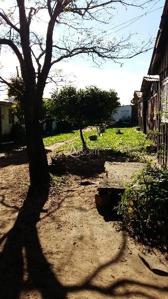 Terreno à venda  com 2178m², Estrada Chácara do Banco no bairro Restinga em Porto Alegre