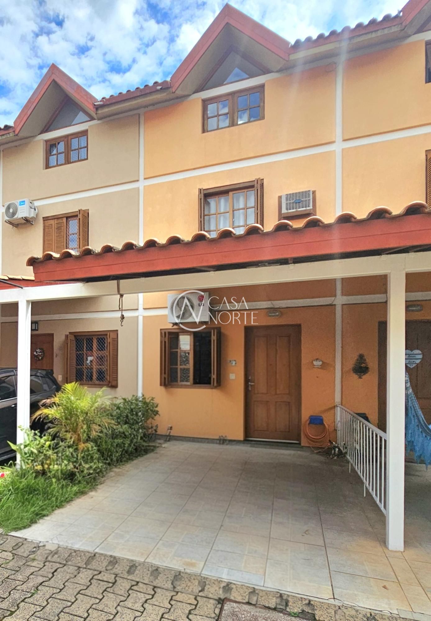 Casa de Condomínio à venda com 3 quartos, 100m², 1 suíte, 1 vaga, Rua Sílvio Silveira Soares no bairro Camaquã em Porto Alegre