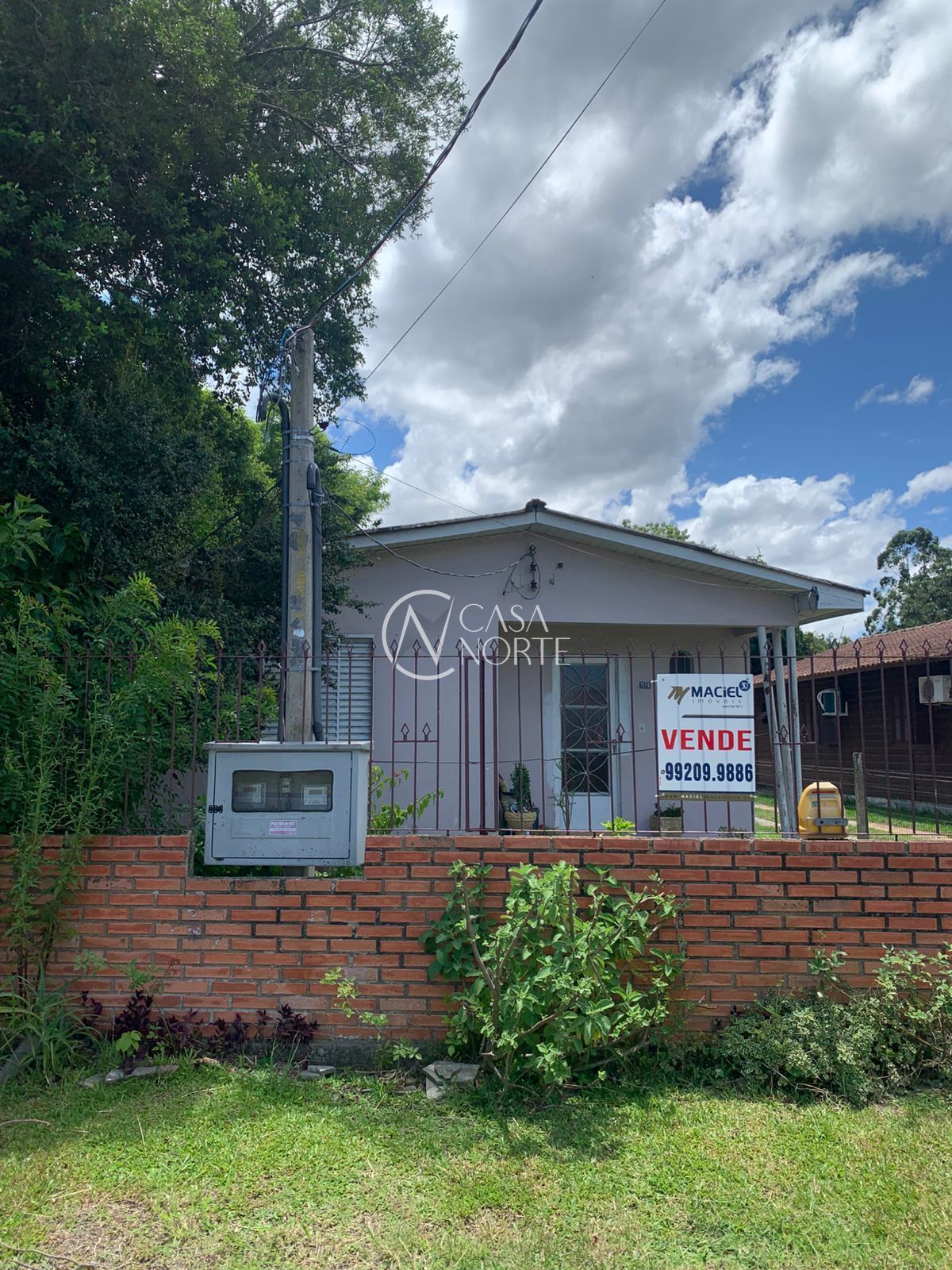 Casa à venda com 2 quartos, 30m², 2 vagas, Estrada Gedeon Leite no bairro Hípica em Porto Alegre
