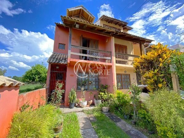 Casa à venda com 2 quartos, 100m², 1 vaga, Rua Professor Paulo Saurin no bairro Hípica em Porto Alegre