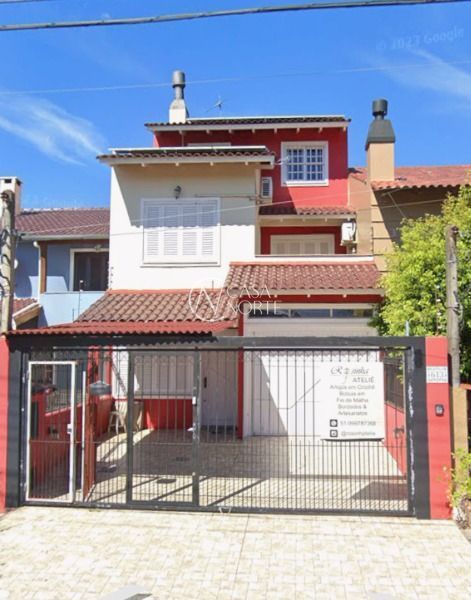 Casa à venda com 3 quartos, 189m², 1 suíte, 2 vagas, Rua Baldoino Bottini no bairro Hípica em Porto Alegre