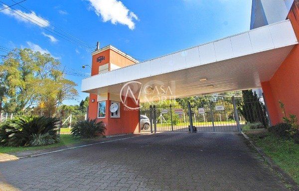 Terreno à venda  com 151m², Rua Carlos Maximiliano Fayet no bairro Hípica em Porto Alegre