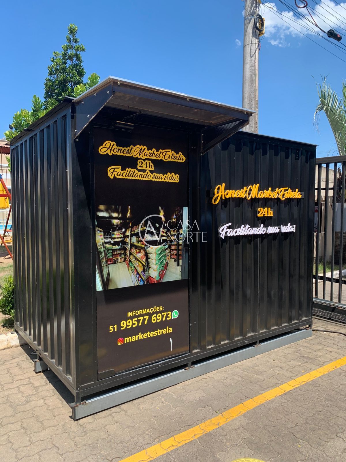 Sobrado à venda com 2 quartos, 82m², 1 vaga, Rua Capitão Pedroso no bairro Restinga em Porto Alegre