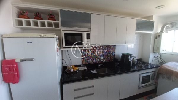 Apartamento à venda com 2 quartos, 45m², 1 vaga, Avenida Juca Batista no bairro Cavalhada em Porto Alegre