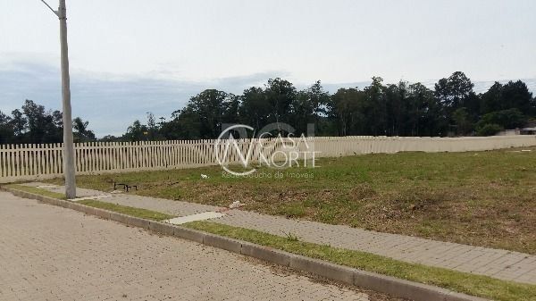 Terreno à venda  com 154m², Rua Jean Vardaramatos no bairro Aberta dos Morros em Porto Alegre