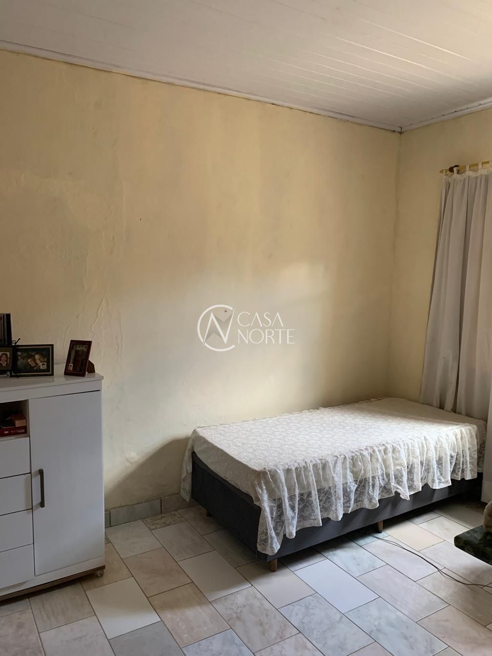 Casa à venda com 3 quartos, 100m², 3 vagas, Rua Ipê-Rosa no bairro Restinga em Porto Alegre