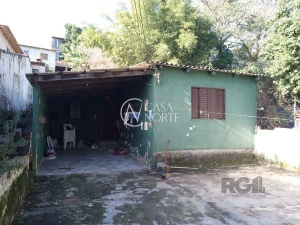Terreno à venda  com 300m², Avenida Vicente Monteggia no bairro Cavalhada em Porto Alegre