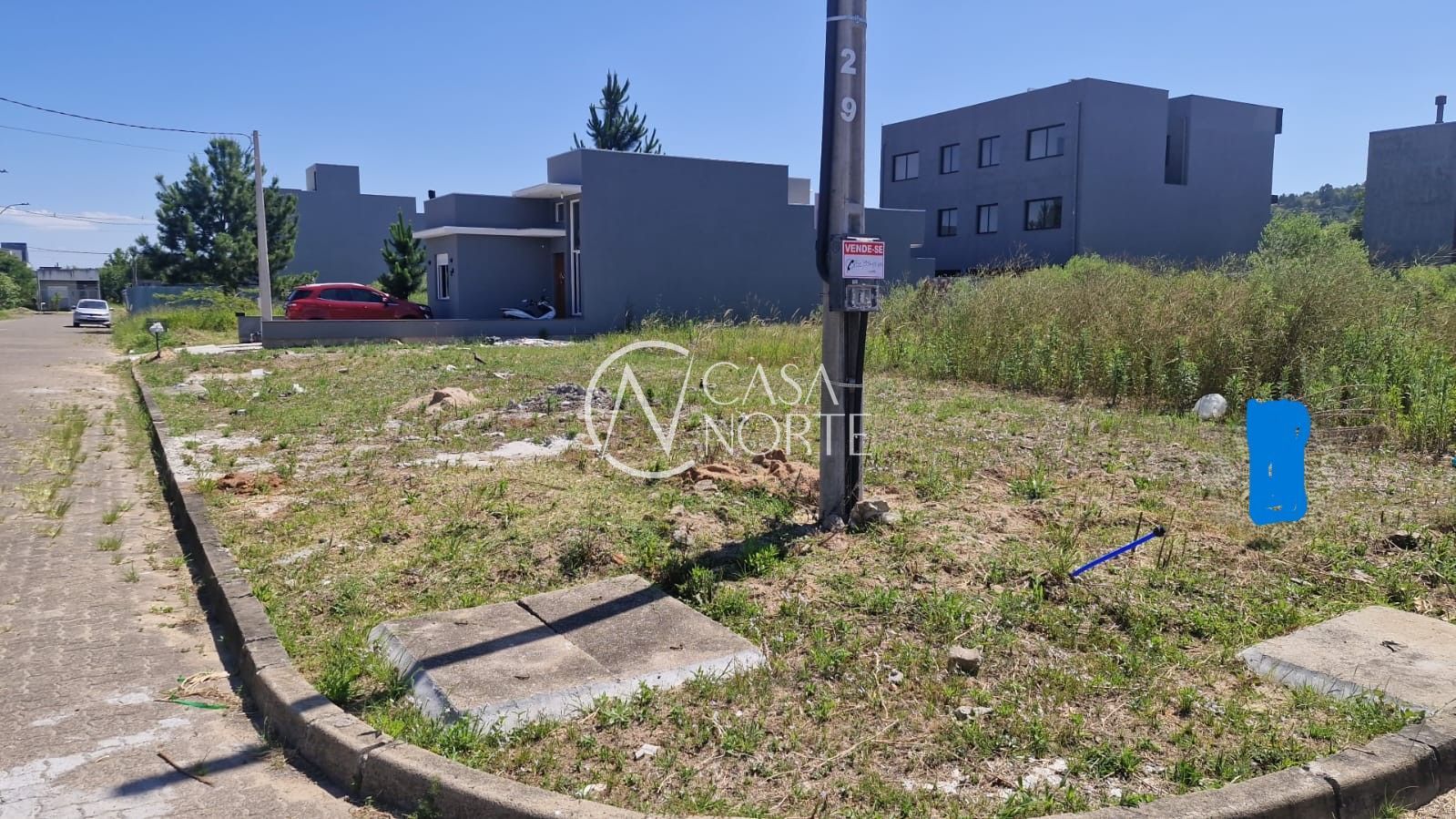 Terreno à venda  com 230m², Rua Francisco Mattos Terres no bairro Aberta dos Morros em Porto Alegre