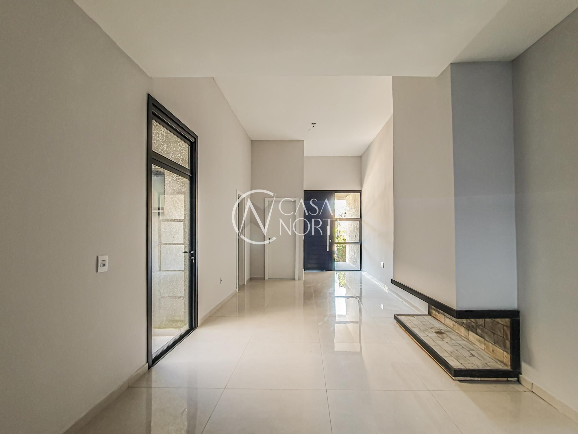 Casa à venda com 2 quartos, 80m², 1 suíte, 2 vagas, Rua Hilário Gonçalves Pinha no bairro Hípica em Porto Alegre