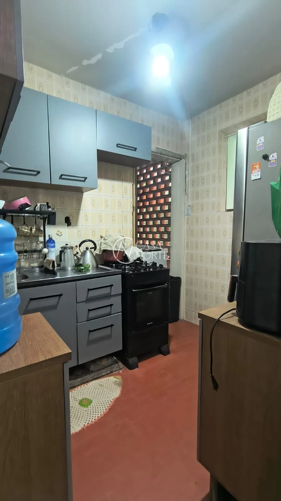 Apartamento à venda com 2 quartos, 49m², 1 vaga, Avenida Taquary no bairro Cristal em Porto Alegre