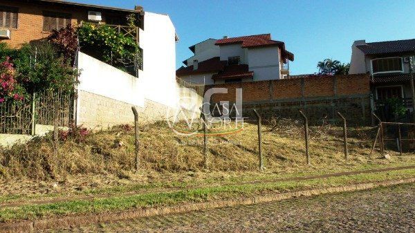 Terreno à venda  com 374m², Rua Professor Antônio José Remiao no bairro Espírito Santo em Porto Alegre