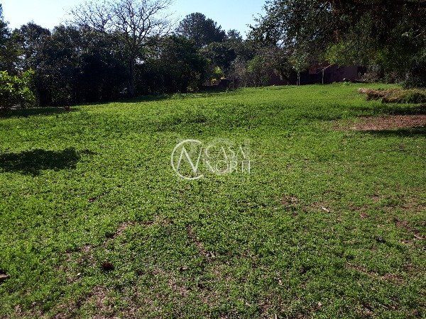 Sítio à venda com 3 quartos, 150m², Avenida Heitor Vieira no bairro Belém Novo em Porto Alegre