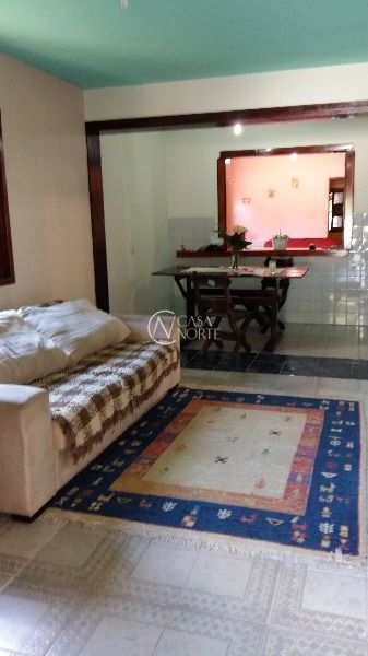 Casa à venda com 3 quartos, 100m², 6 vagas, Rua Dorival Castilhos Machado no bairro Hípica em Porto Alegre