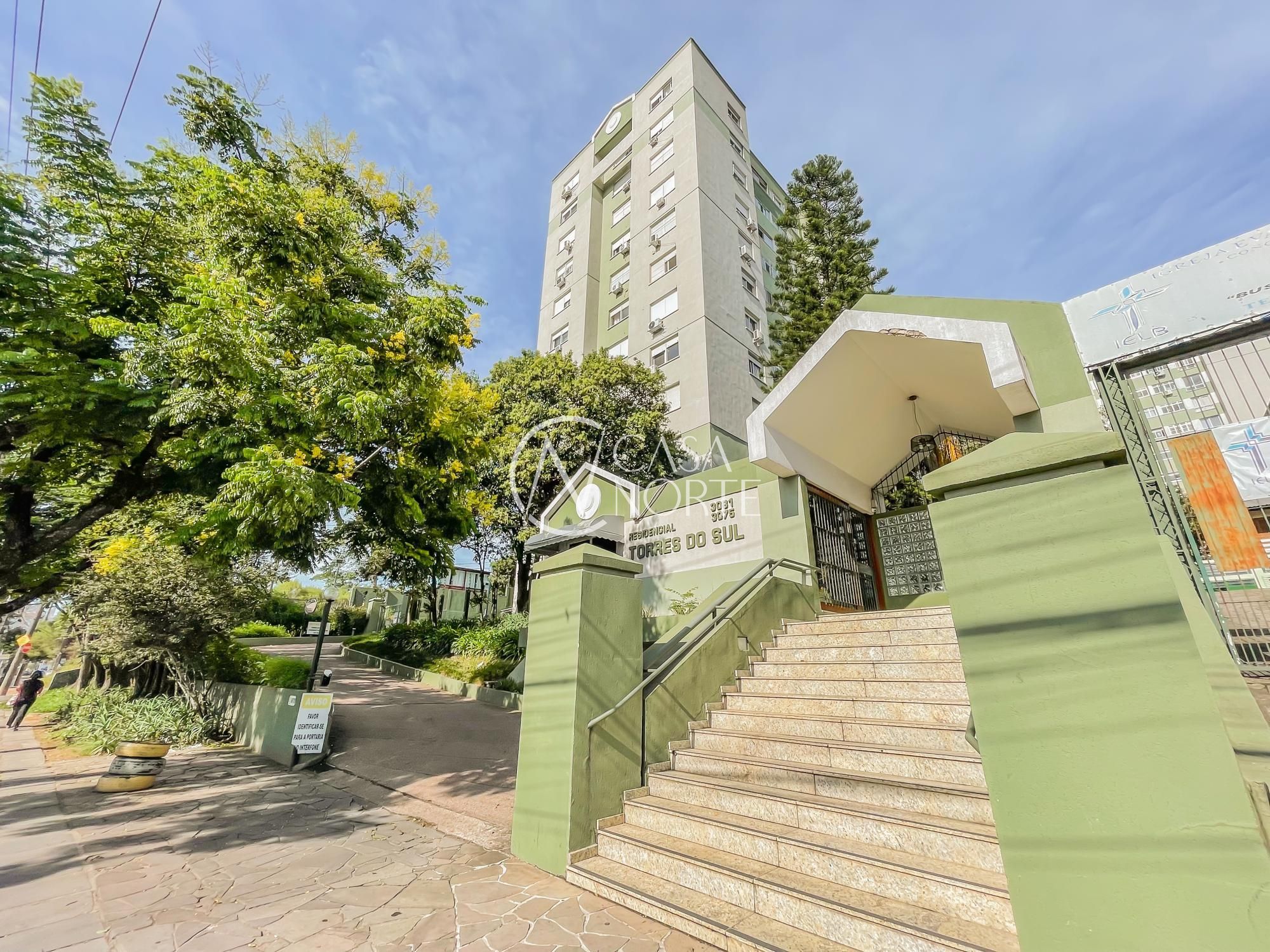 Apartamento à venda com 3 quartos, 70m², Avenida da Cavalhada no bairro Cavalhada em Porto Alegre