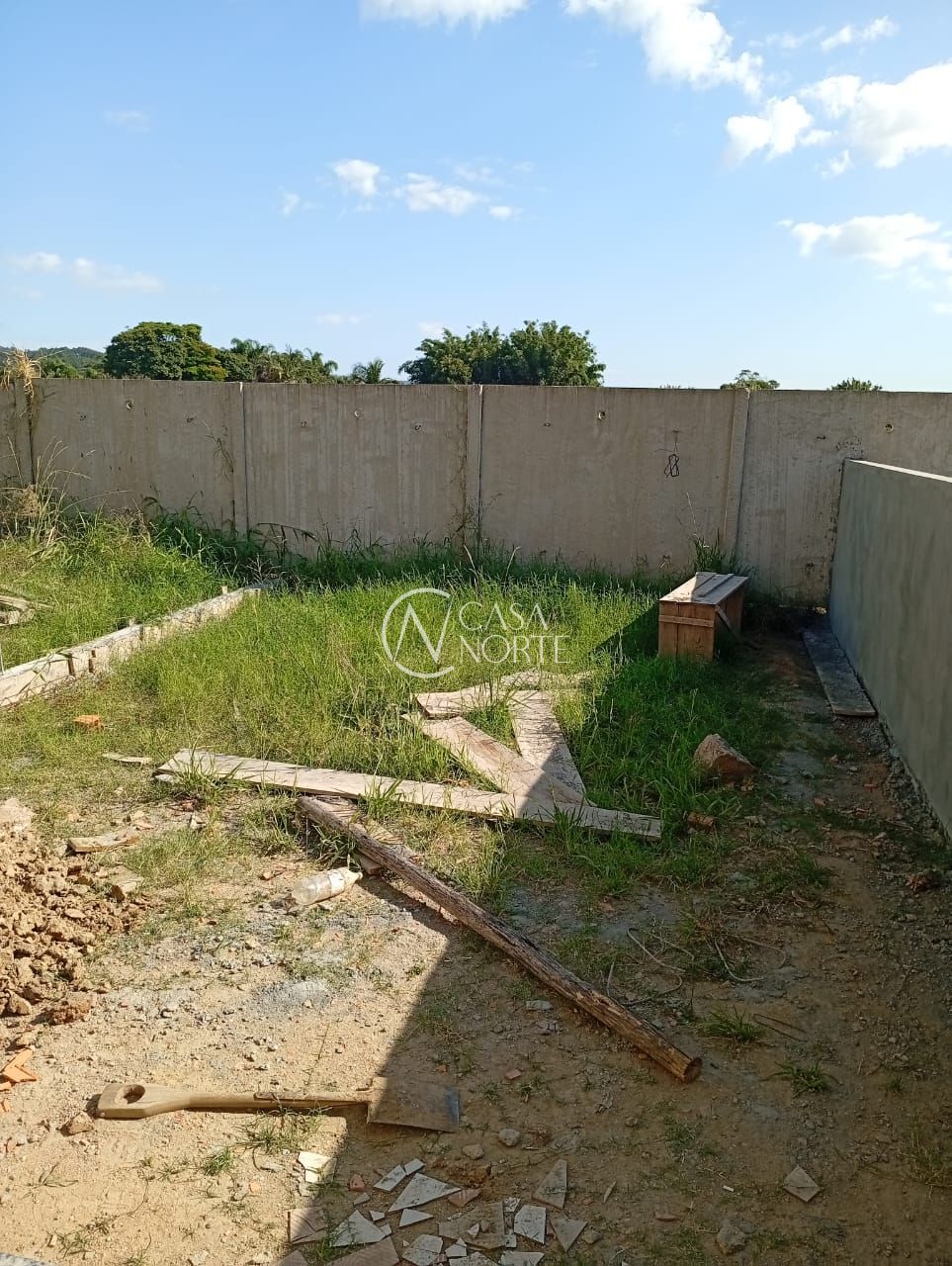 Casa à venda com 2 quartos, 44m², 1 vaga, Rua José Iuchno no bairro Hípica em Porto Alegre