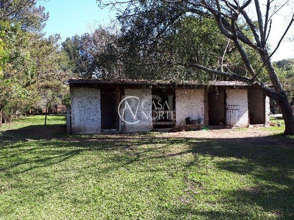 Sítio à venda com 3 quartos, 150m², Avenida Heitor Vieira no bairro Belém Novo em Porto Alegre