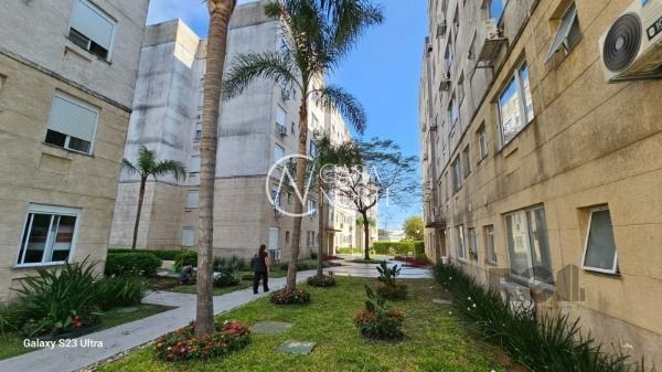 Apartamento à venda com 2 quartos, 46m², 1 vaga, Avenida Juca Batista no bairro Cavalhada em Porto Alegre