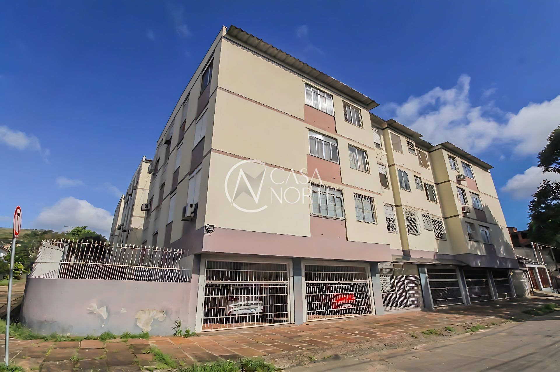 Apartamento à venda com 1 quarto, 35m², 1 vaga, Avenida Quaraí no bairro Nonoai em Porto Alegre