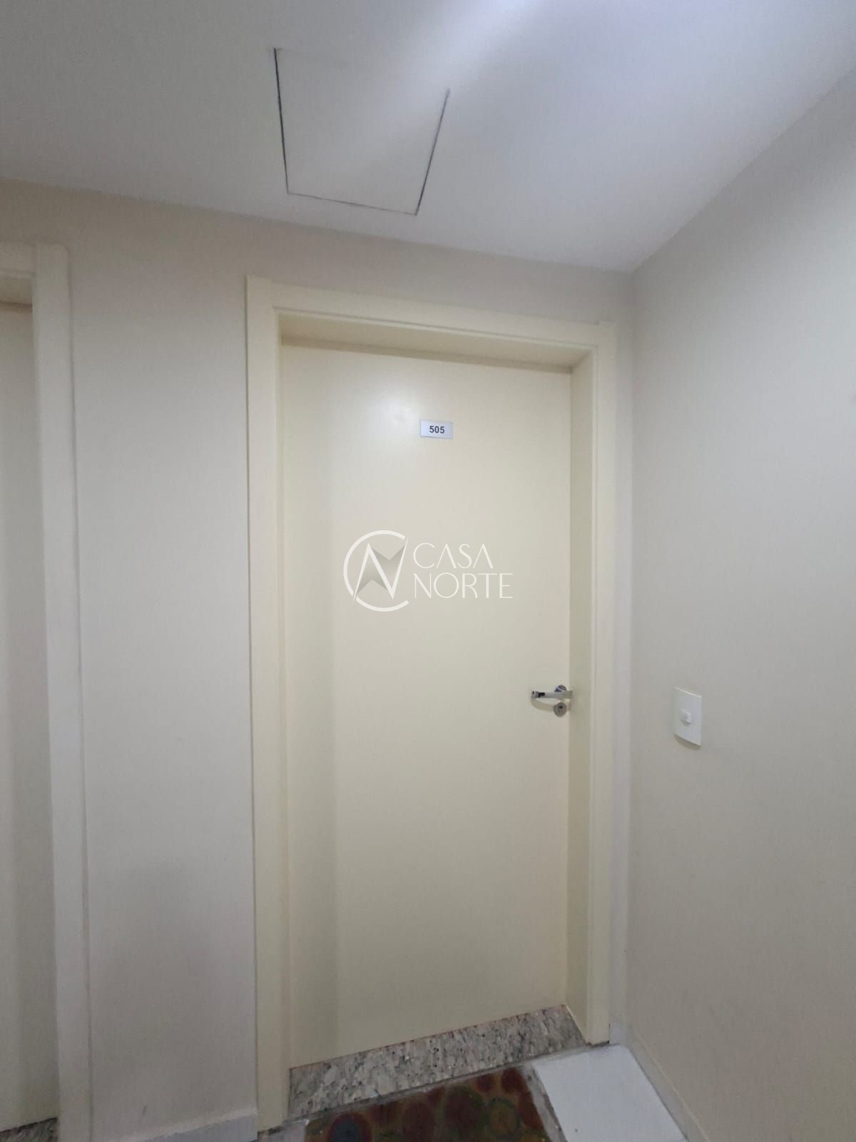 Apartamento à venda com 3 quartos, 61m², 1 suíte, 1 vaga, Avenida Juca Batista no bairro Cavalhada em Porto Alegre